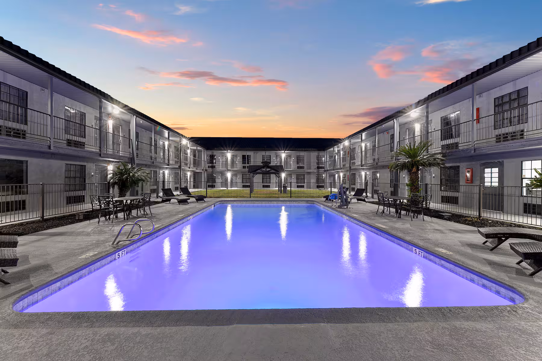 Lackland AFB Hotel Deals with outdoor pool view at Baymont Near Lackland AFB