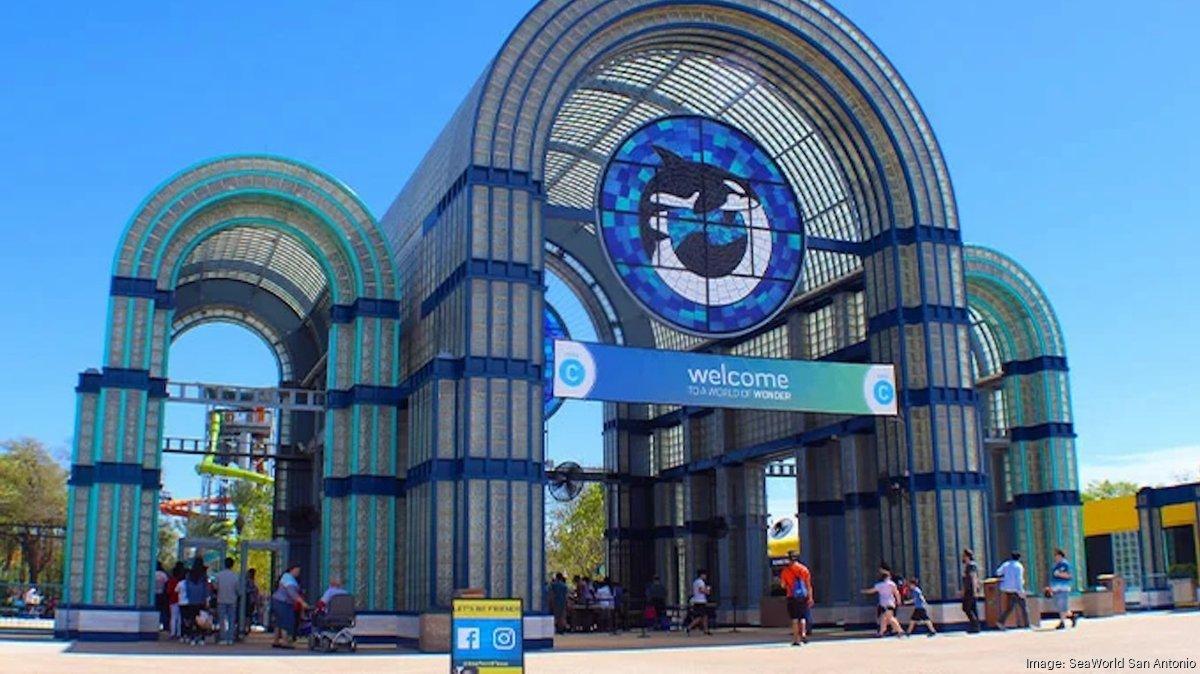 SeaWorld San Antonio entrance and attraction view